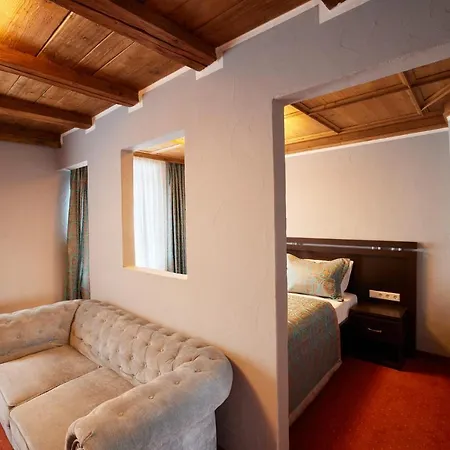 Atlas Posthotel 4*