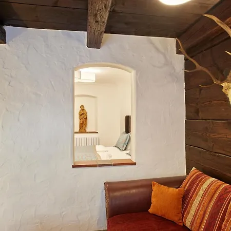 Atlas Posthotel Готель 4*