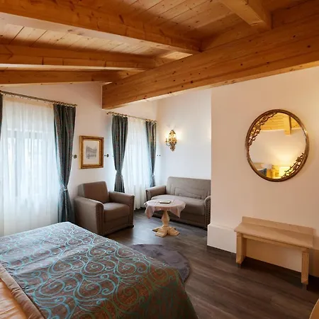 Hotel Atlas Posthotel 4*