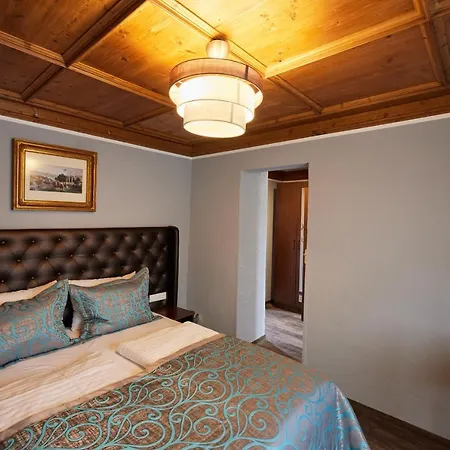 Atlas Posthotel Hotel 4*
