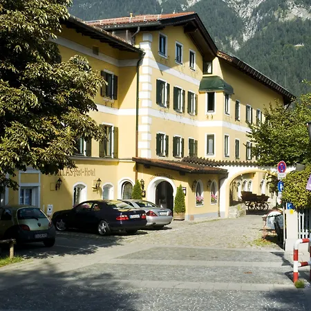 Atlas Posthotel Hotel 4*