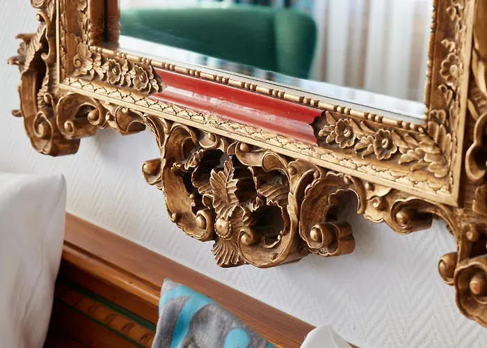 Atlas Posthotel فندق جارمش بارتنكيرشن