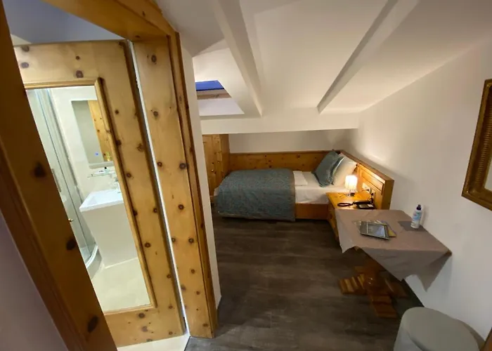 Atlas Posthotel فندق 4*