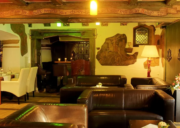 فندق Atlas Posthotel 4*